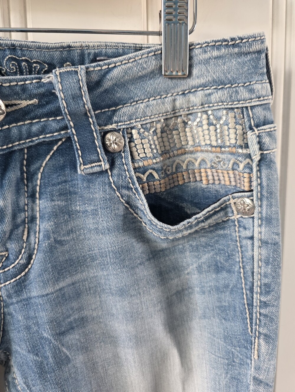 Miss Me Signature Cuffed Skinny Denim Jeans Light Wash Embroidered Size 25 - Picture 6 of 13
